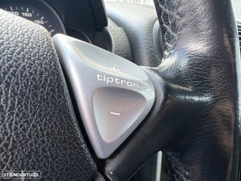 Porsche Cayenne Tiptronic - 33