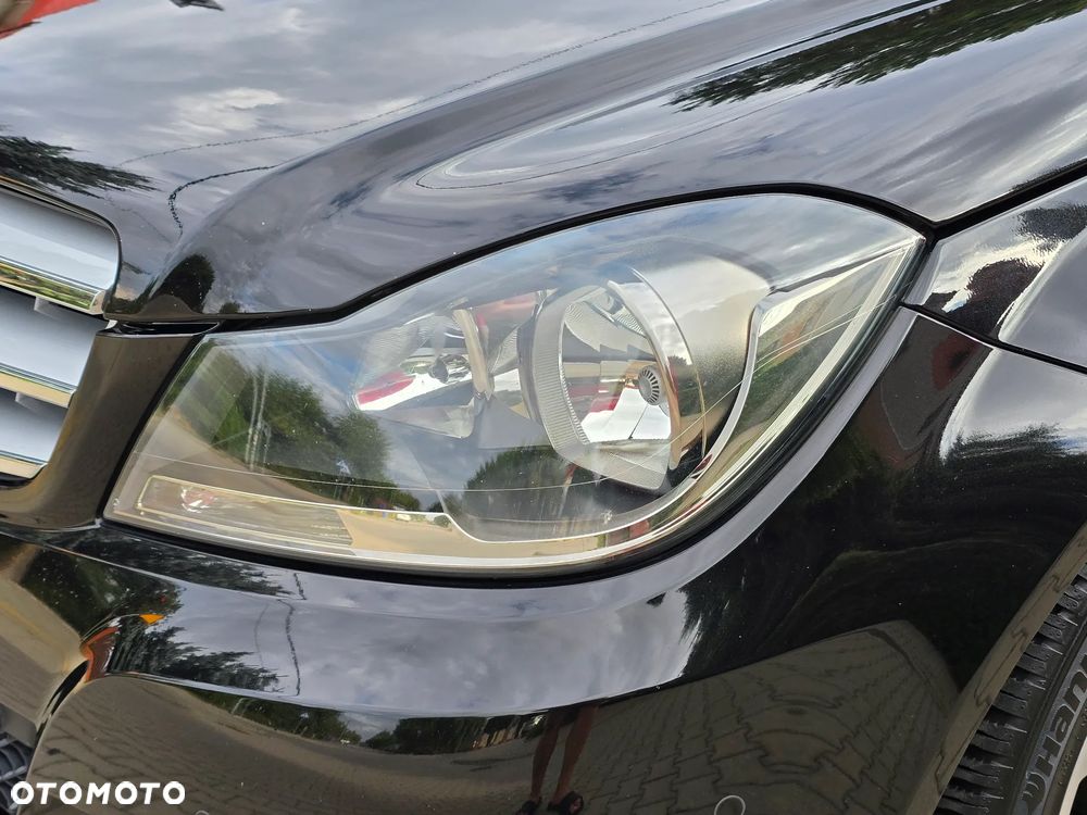 Mercedes-Benz Klasa C 180 BlueEFFICIENCY Avantgarde - 15