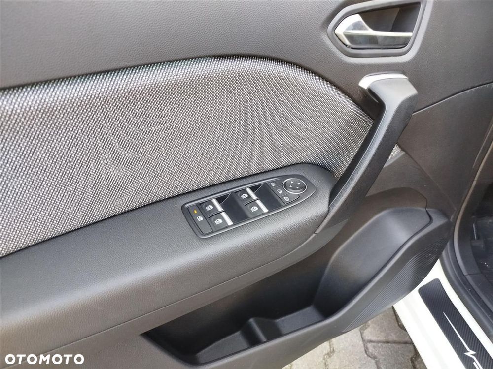Renault Captur 1.0 TCe Techno - 11