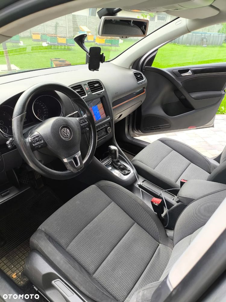 Volkswagen Golf - 11