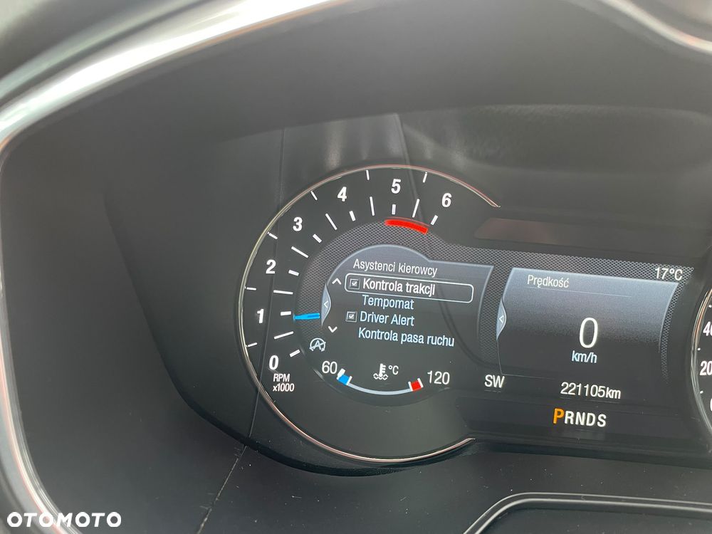 Ford Mondeo - 23