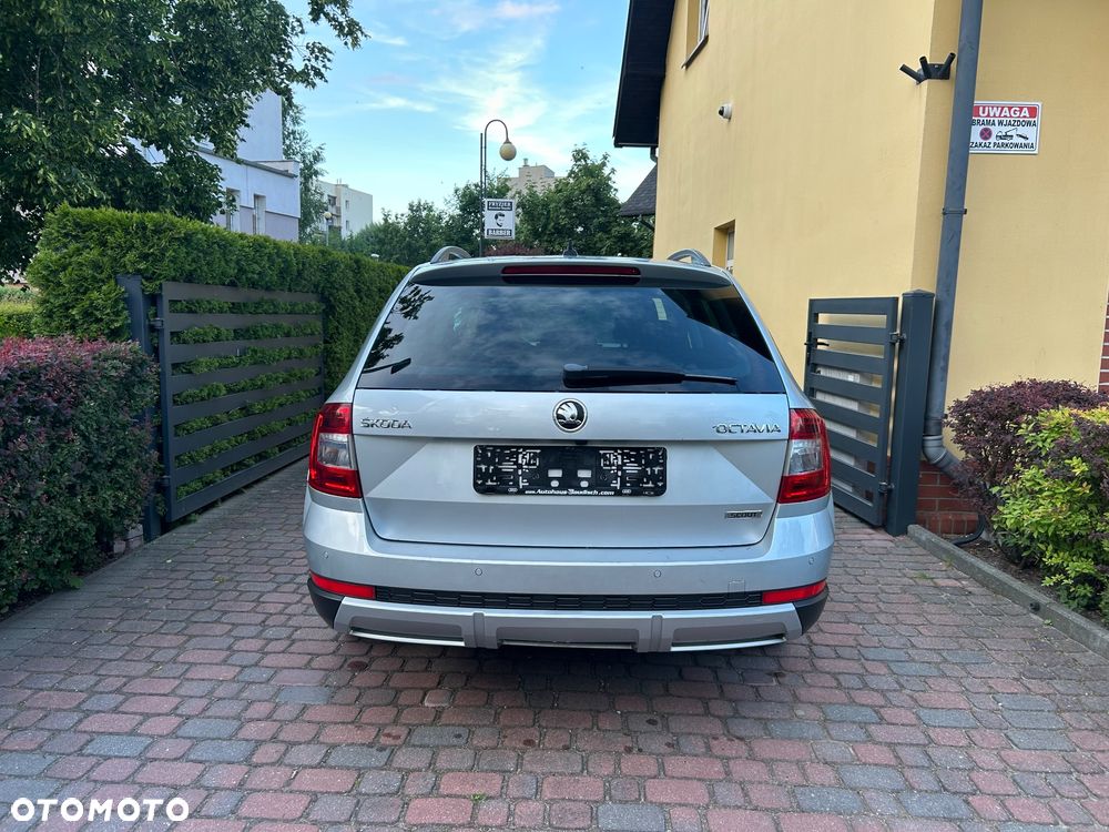 Skoda Octavia Scout 1.8 TSI 4x4 DSG - 16