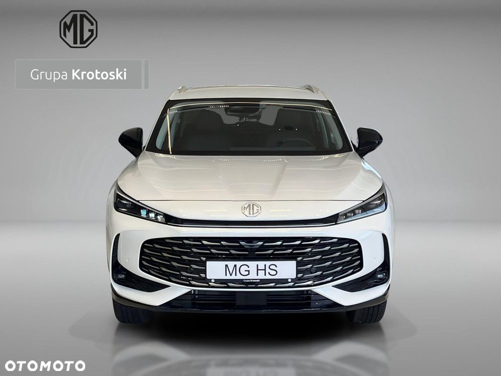 MG HS Hybrid+ - 10