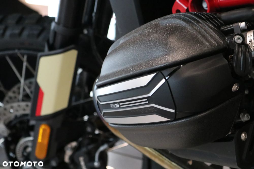 BMW R - 6