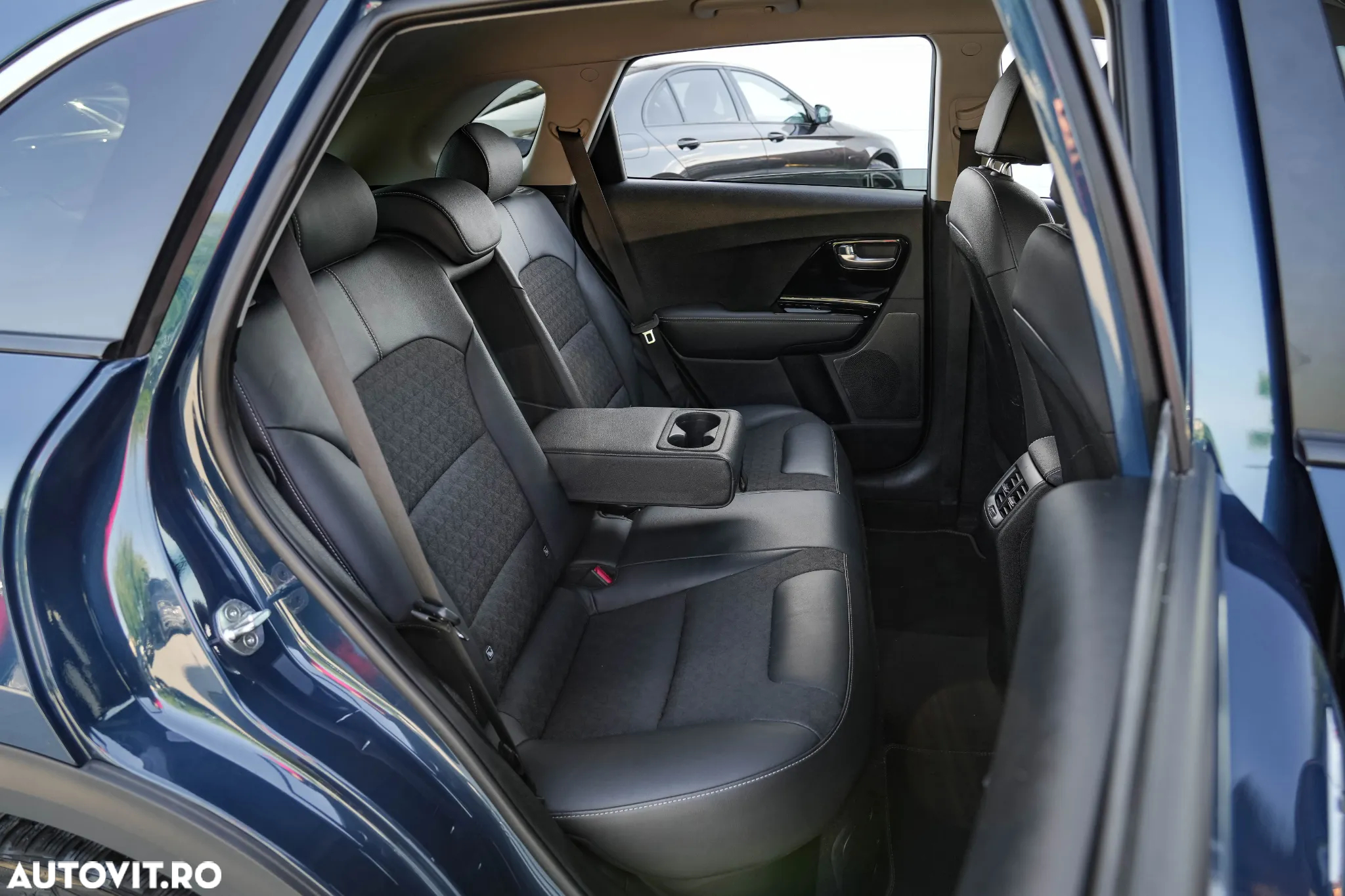 Kia Niro - 11