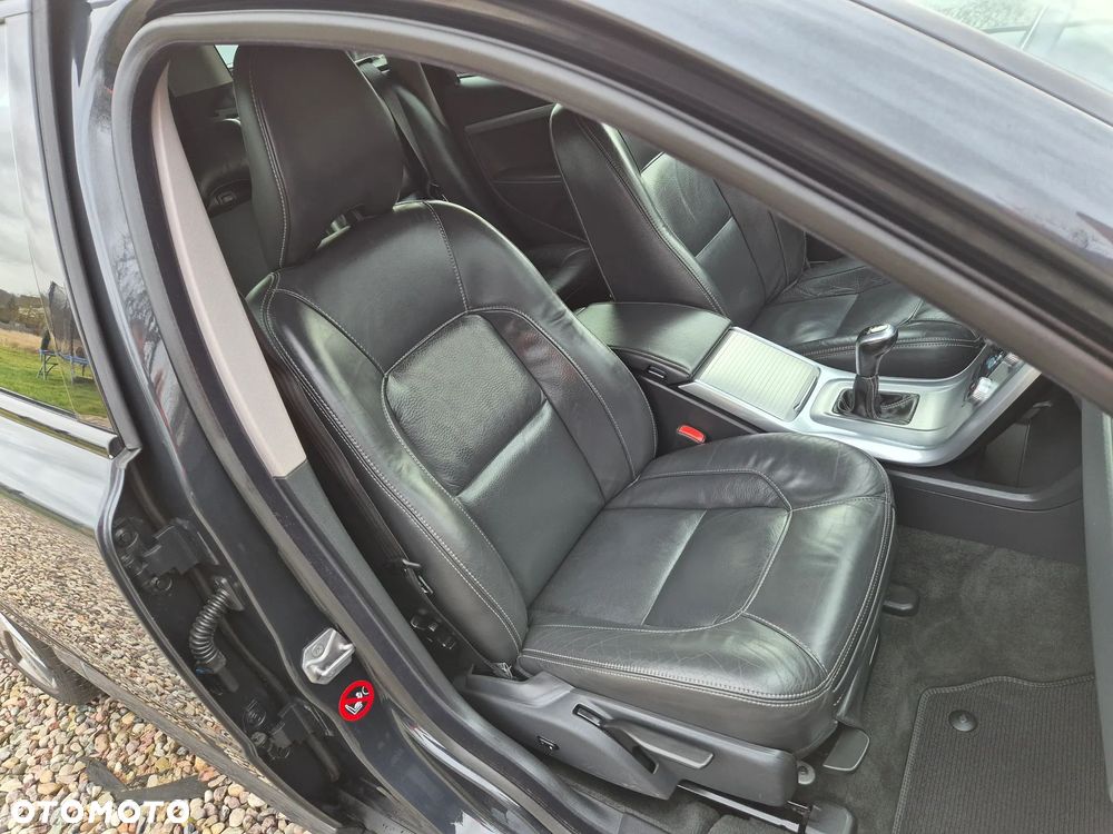 Volvo V70 D4 Drive-E Dynamic Momentum - 13