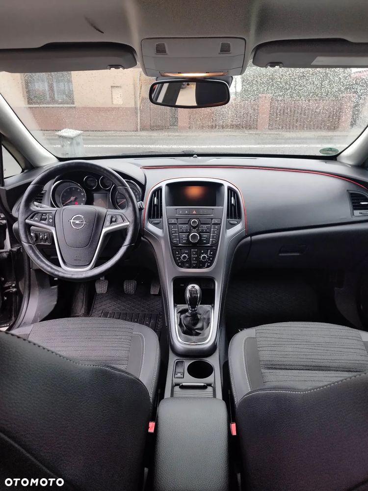 Opel Astra - 14