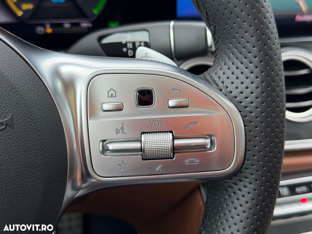 Mercedes-Benz E 300 9G-TRONIC AMG Line - 27