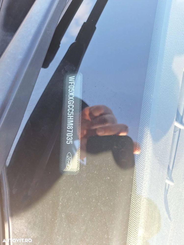 Ford Focus 1.0 EcoBoost Trend - 17