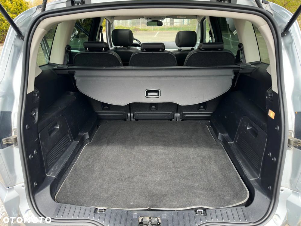 Ford S-Max 2.0 TDCi DPF Titanium - 29