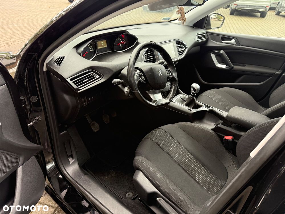 Peugeot 308 1.6 BlueHDi Active S&S - 9