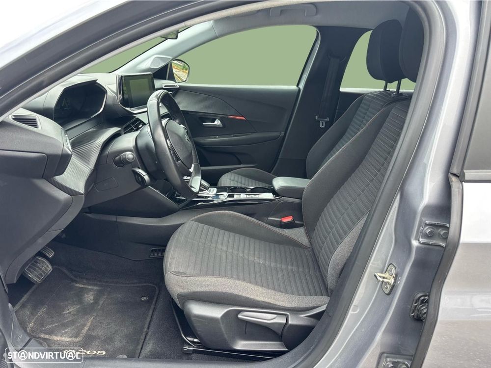 Peugeot e-208 50 kWh Active Pack - 12