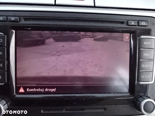 Kamera cofania w znaczku VW Passat CC 2009 ROK - 4