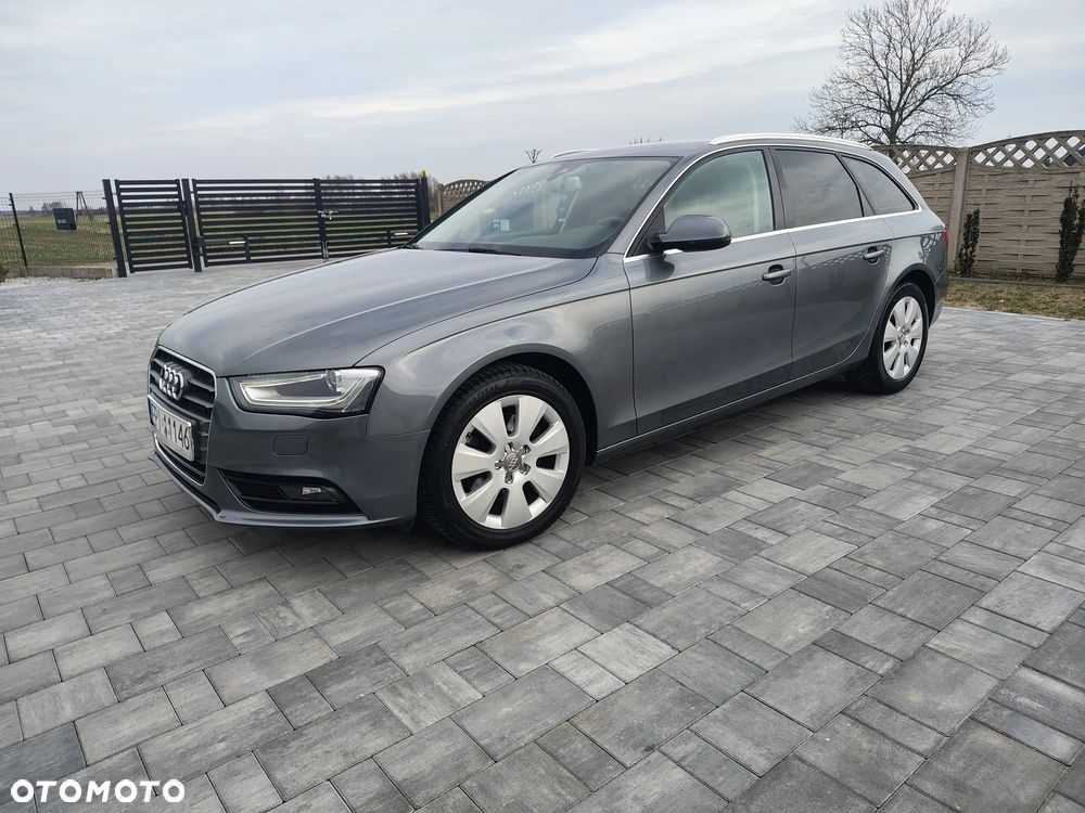 Audi A4 Avant 2.0 TDI DPF quattro S tronic Attraction - 3
