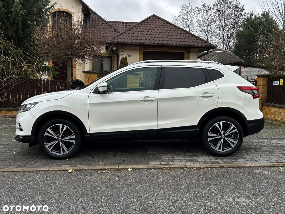 Nissan Qashqai 1.6 DIG-T TEKNA+ - 22