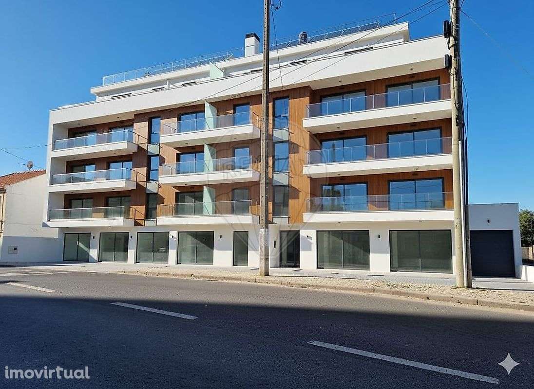 Moradia T4 para venda - Grande imagem: 3/26