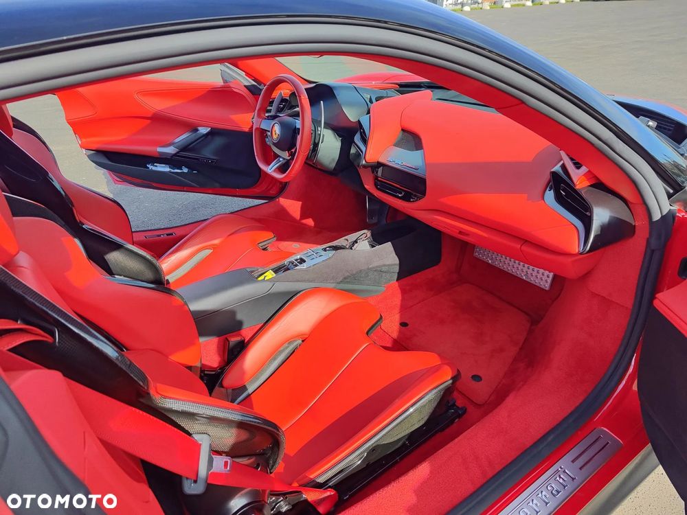 Ferrari SF90 Stradale - 17