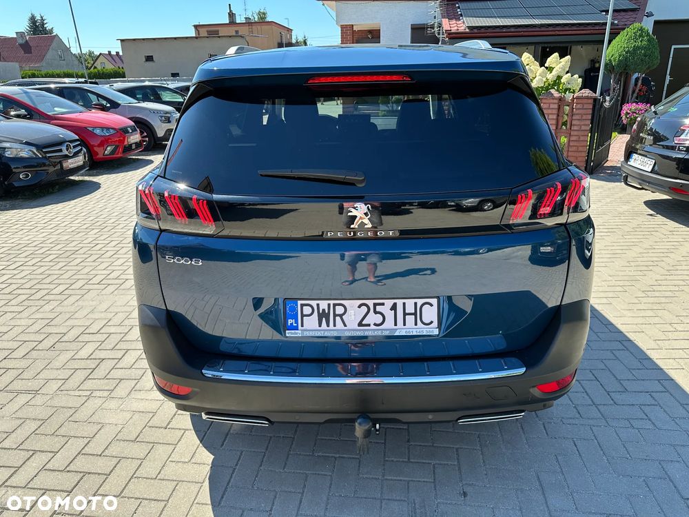 Peugeot 5008 - 35
