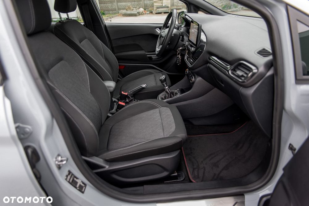 Ford Fiesta - 30