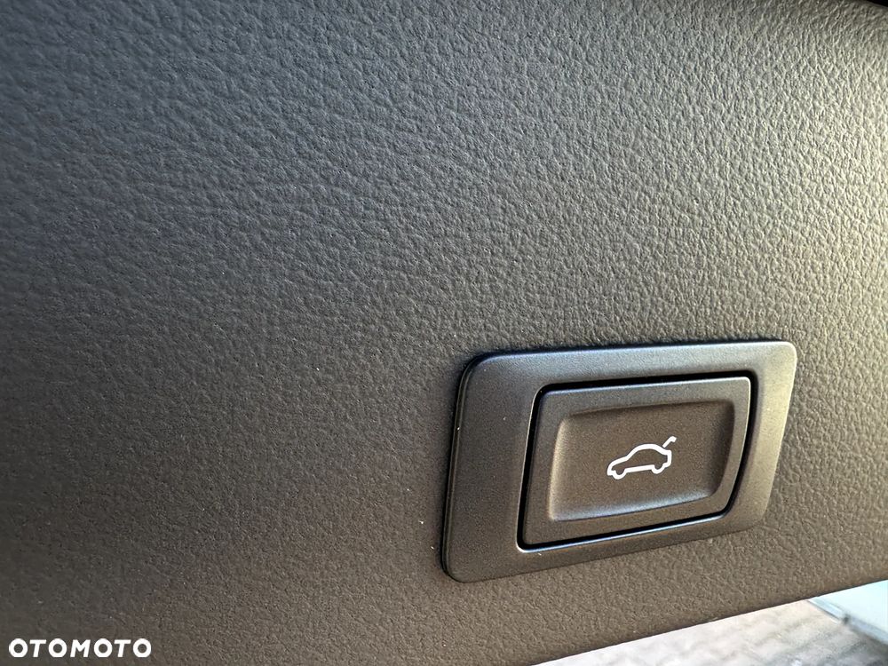 Audi A6 Avant 2.0 TDI quattro S tronic - 26