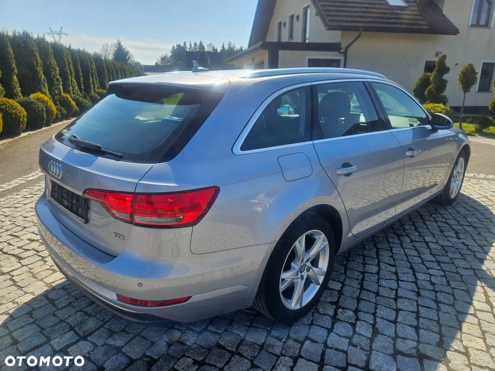 Audi A4 Avant 2.0 TDI - 6