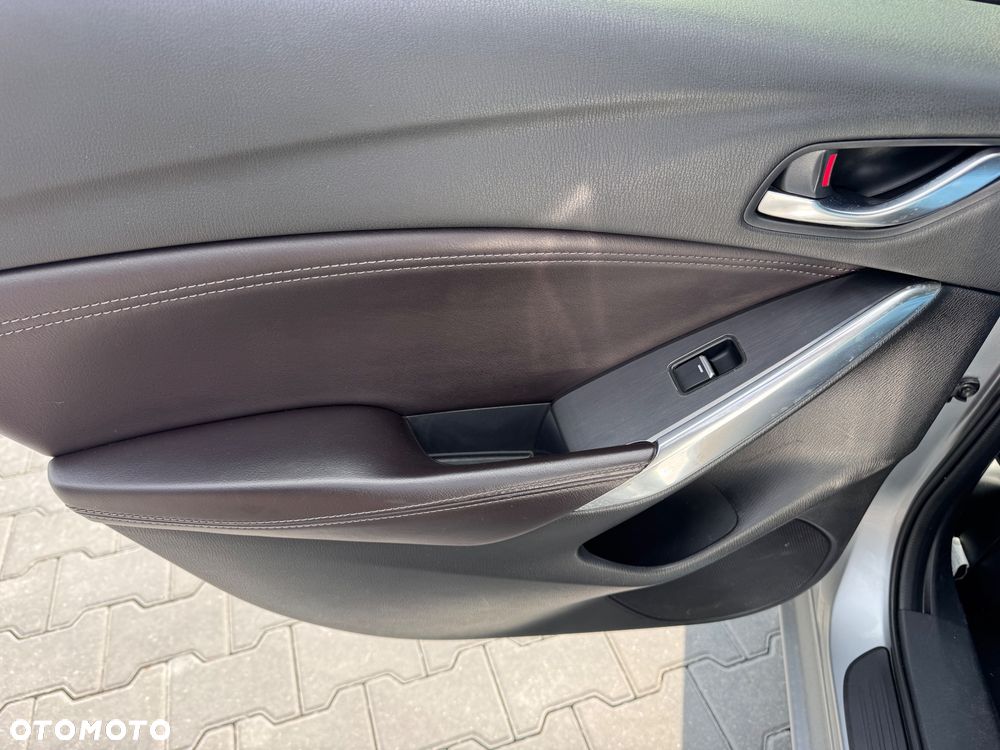 Mazda 6 SKYACTIV-D 175 i-ELOOP Sports-Line - 25