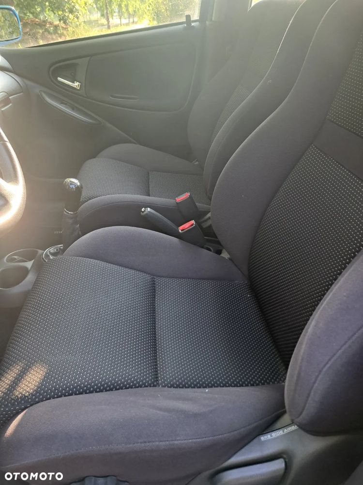 Toyota Yaris 1.5 TS - 8