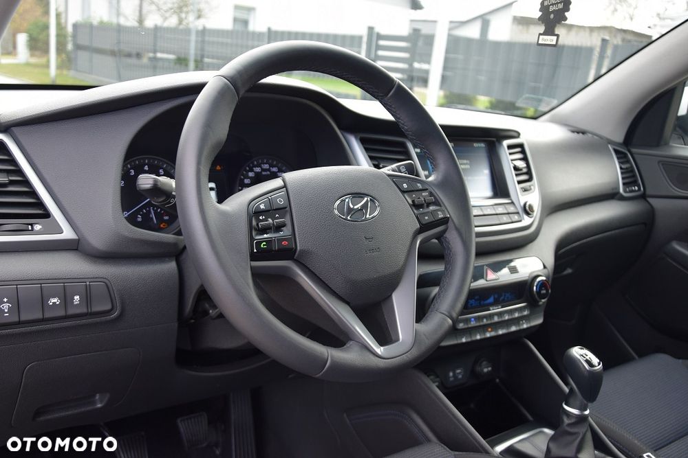 Hyundai Tucson 1.6 GDI BlueDrive Style 2WD - 6