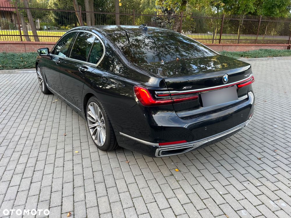 BMW Seria 7 740d xDrive - 6