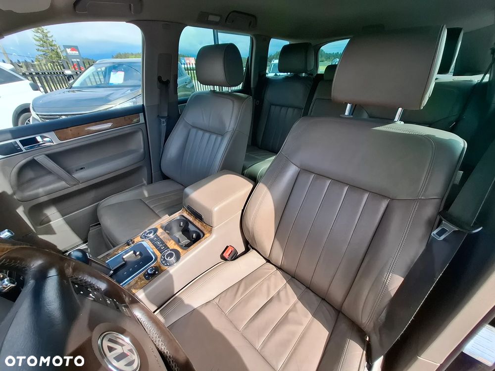 Volkswagen Touareg 5.0 V10 TDI Tiptr - 12