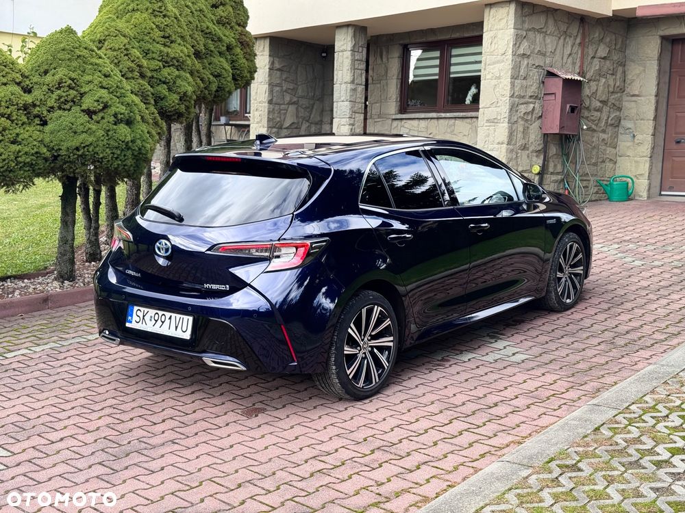 Toyota Corolla 2.0 Hybrid Comfort - 2