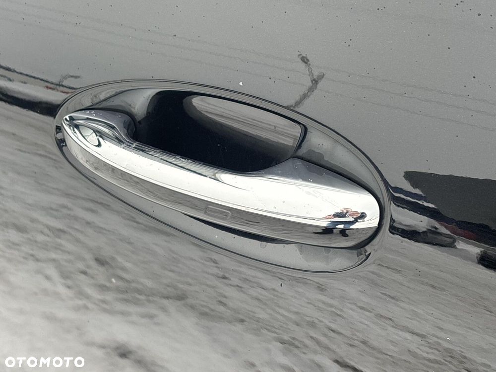 Mercedes-Benz GLC - 13