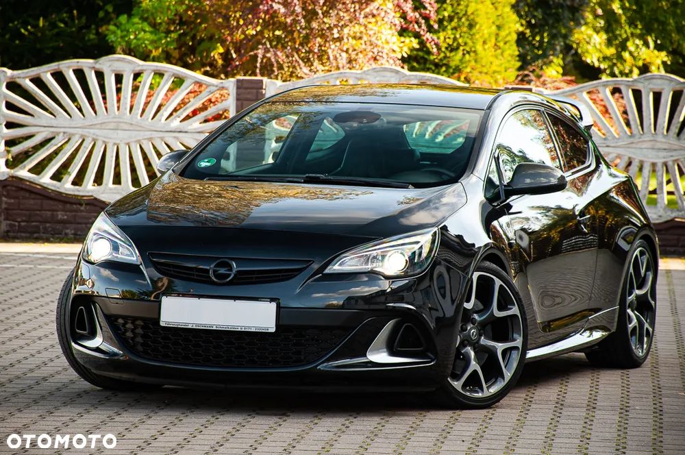Opel Astra IV GTC OPC EU6 - 2
