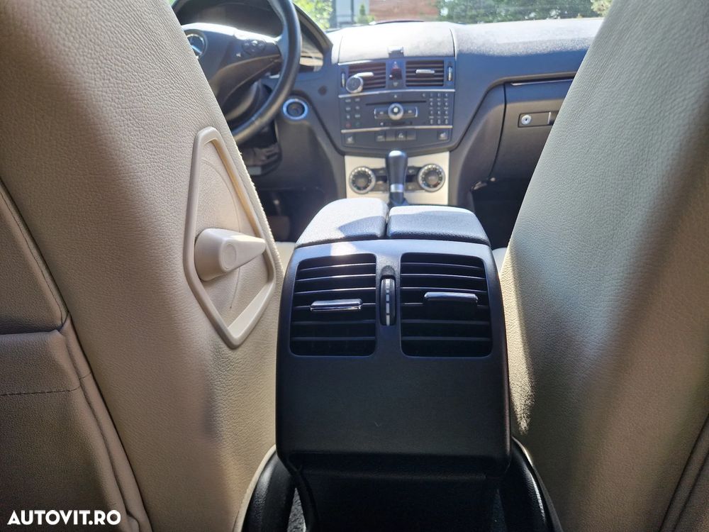 Mercedes-Benz C - 37