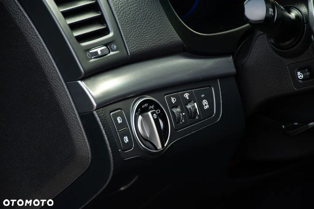 Hyundai i40 Kombi blue 1.7 CRDi DCT Premium - 6