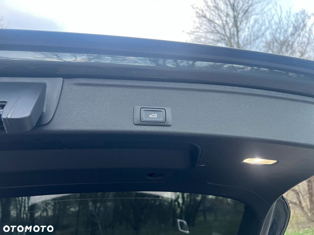 Audi A4 Avant 40 TDI S tronic - 14