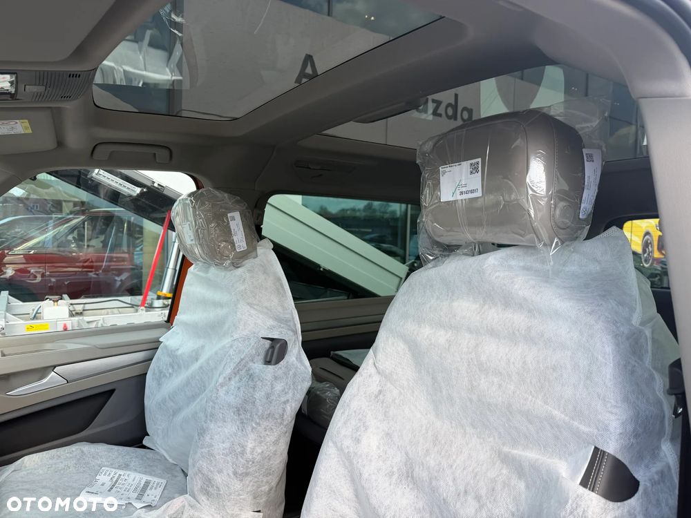 Volkswagen Multivan 2.0 TSI L2 Edition DSG - 9