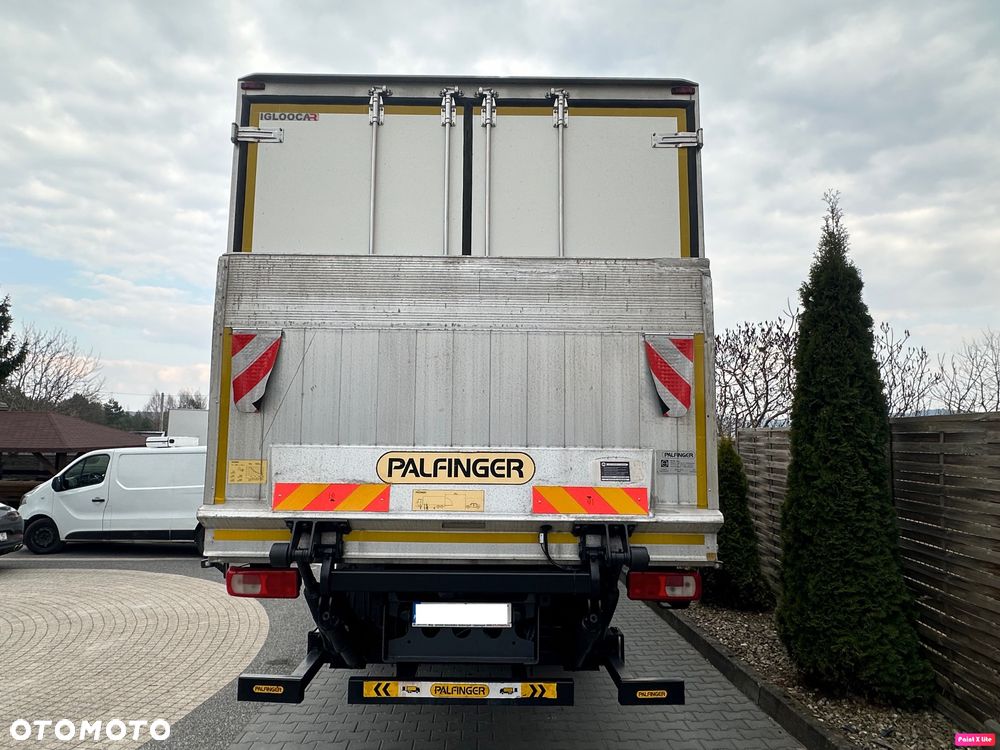 DAF CF 370 2017 r.  Chłodnia + Winda EURO 6 - 6