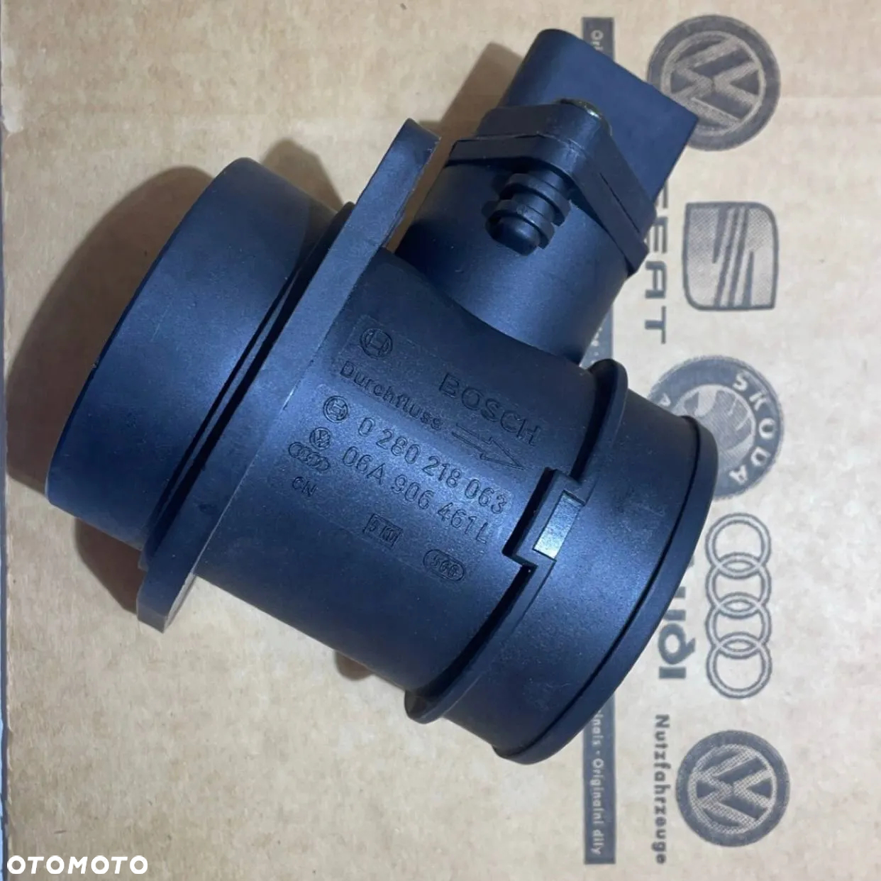 ORYGINALNY NOWY VW PRZEPŁYWOMIERZ AUDI A3 A4 A6 TT 06A906461L - 4
