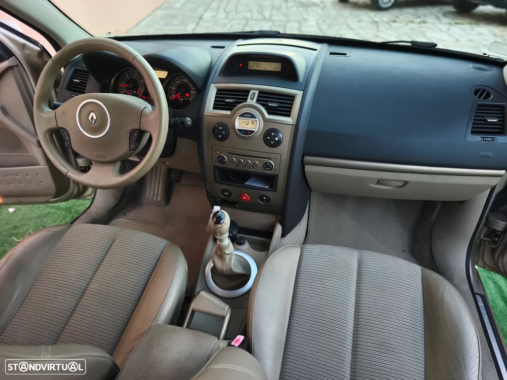Renault Mégane Break 1.5 dCi Privilège Luxe - 16