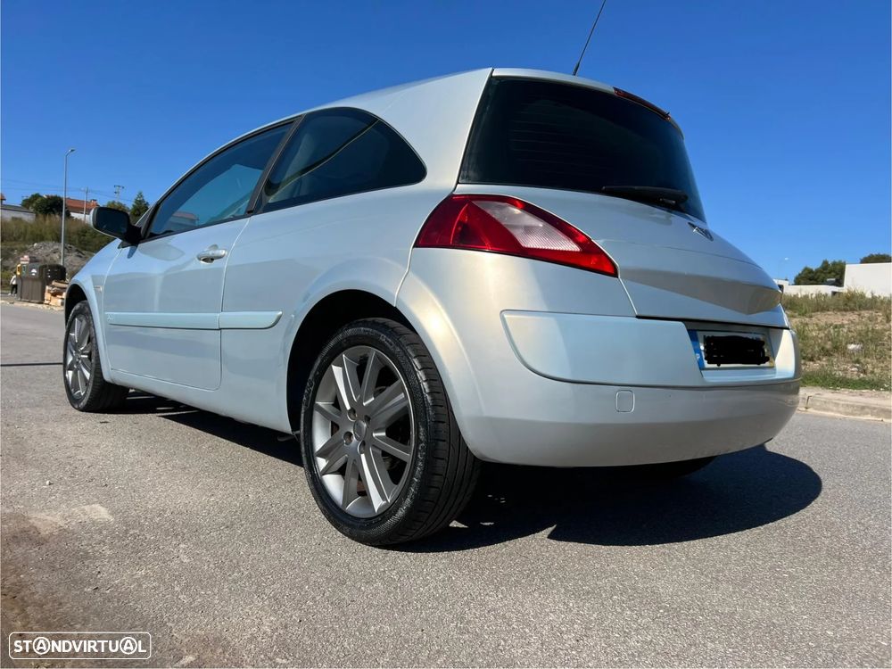 Renault Mégane 1.5 dCi L. Dynamique - 3