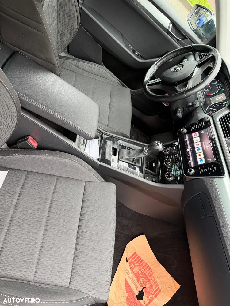 Skoda Superb 2.0 TDI DSG Ambition - 7