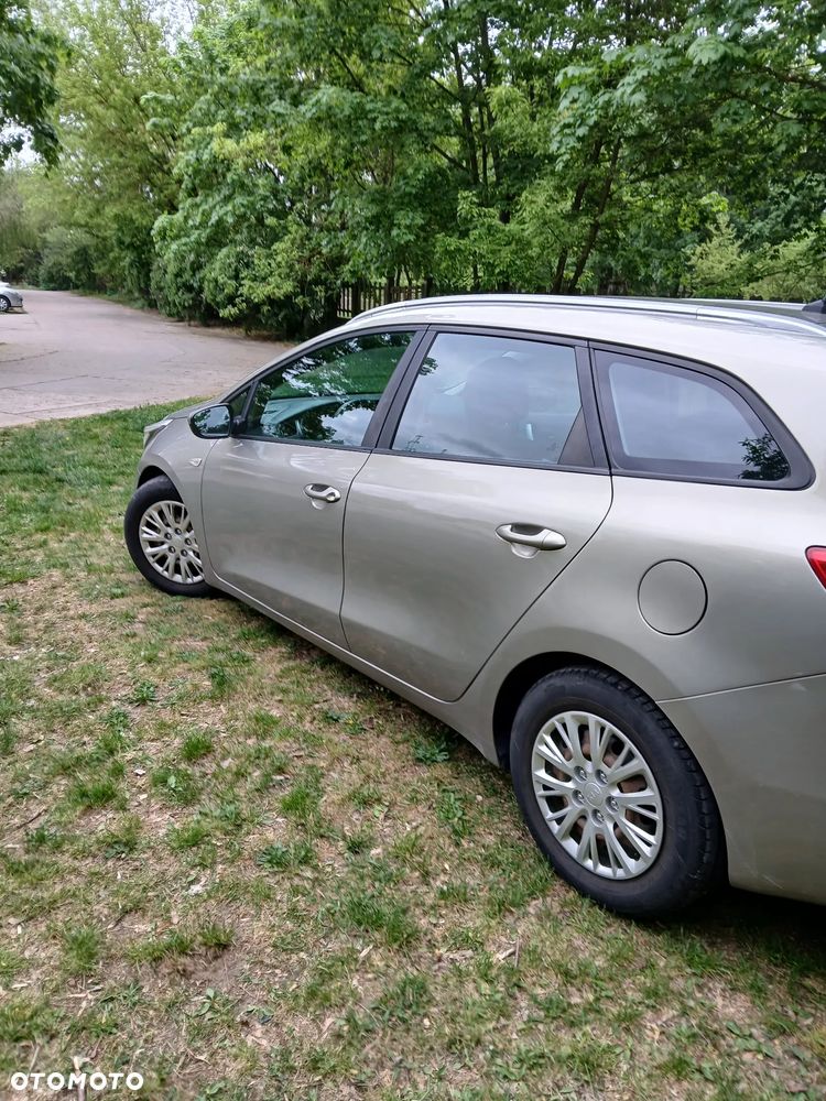 Kia Ceed - 2