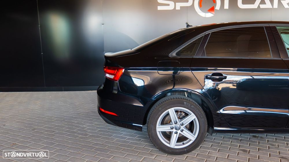 Audi A3 Limousine 1.6 TDI S tronic - 4