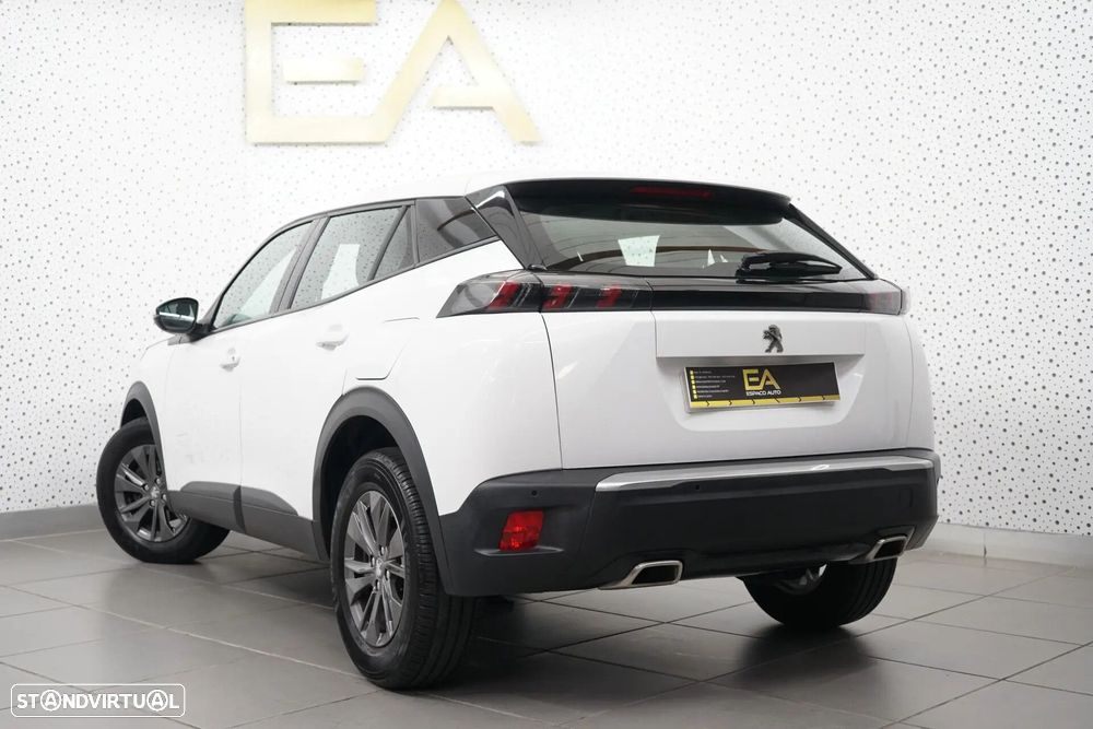 Peugeot 2008 1.2 PureTech Active Pack EAT8 - 4