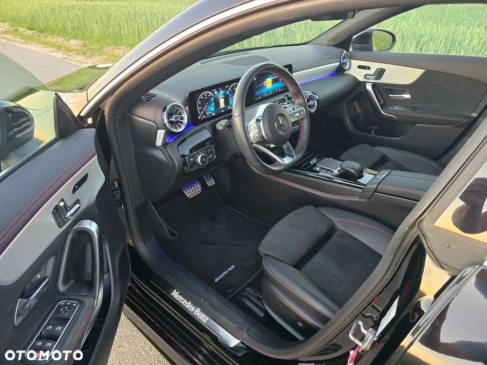 Mercedes-Benz CLA 200 d 8G-DCT AMG Line - 15