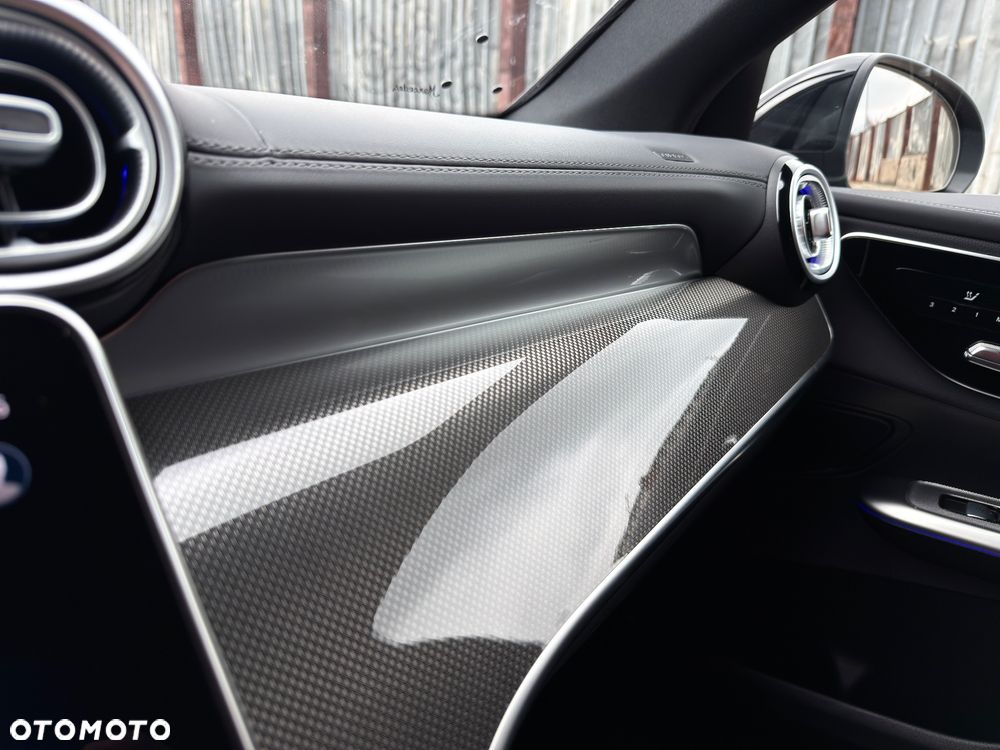 Mercedes-Benz GLC 300 d 4Matic 9G-TRONIC Edition AMG Line - 19