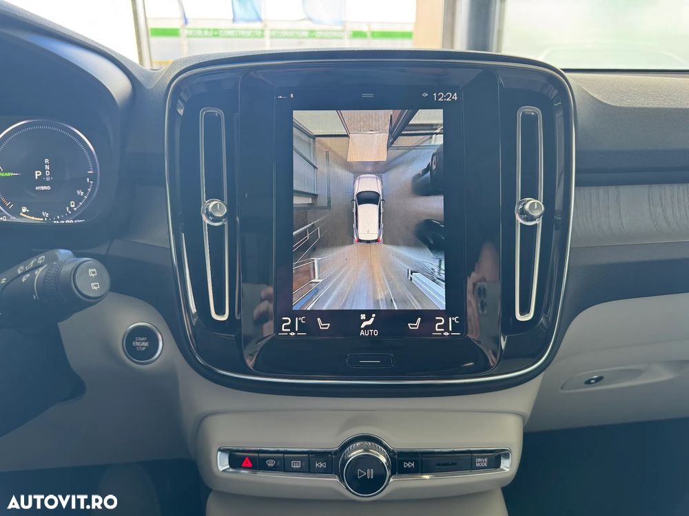 Volvo XC 40 Recharge T5 Twin Engine AT7 Inscription - 16