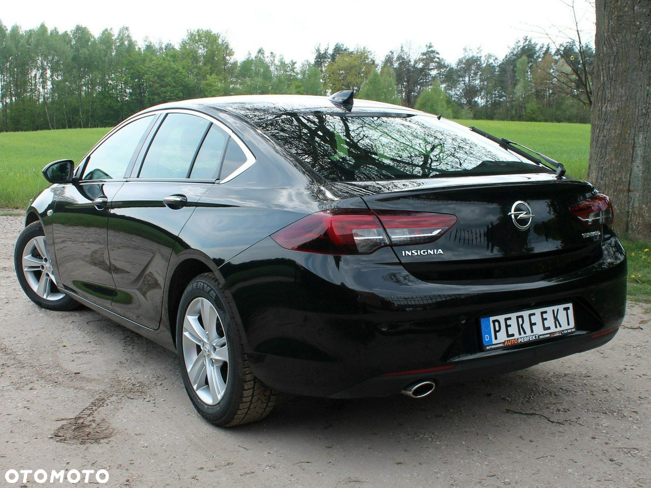 Opel Insignia - 16