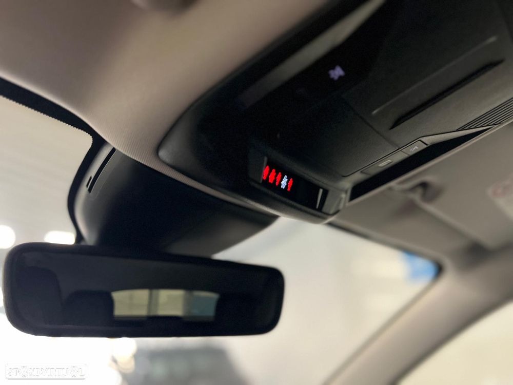 Peugeot 408 PureTech 130 EAT8 Allure Pack - 18